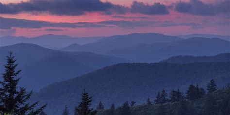 Top 3 Sunset Views in the Smoky Mountains - Smoky Mtn. River Rat Tubing & Whitewater Rafting