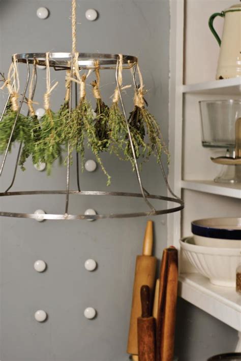 How to Make an Inexpensive Herb-Drying Rack | HGTV