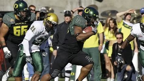 The Best Bowl Performers In Oregon Ducks History | FishDuck