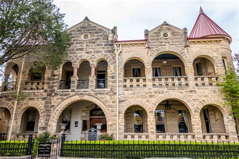 12 Fun Things to Do in Kerrville, Texas - Travel Addicts