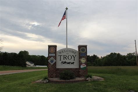 Troy, Illinois | Welcome to Troy, Illinois | Robert English | Flickr