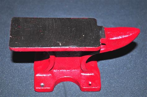 Vintage Mini Anvil 5.5 Inch Cast Iron Miniature Blacksmithing Jewelry Tool