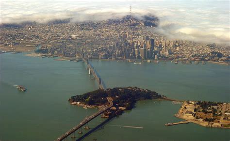 Treasure Island in San Francisco, CA - California Beaches