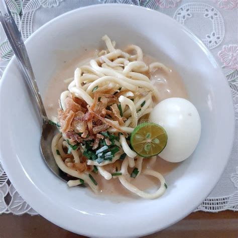 Mie Celor is Indonesian Food from Palembang in South Sumatra, Using Noodle with Shrimp and ...