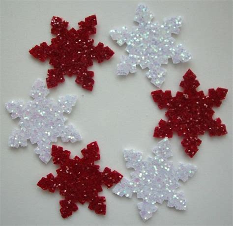 Tips and Ideas to Use Glitter for Paper Crafts - FeltMagnet