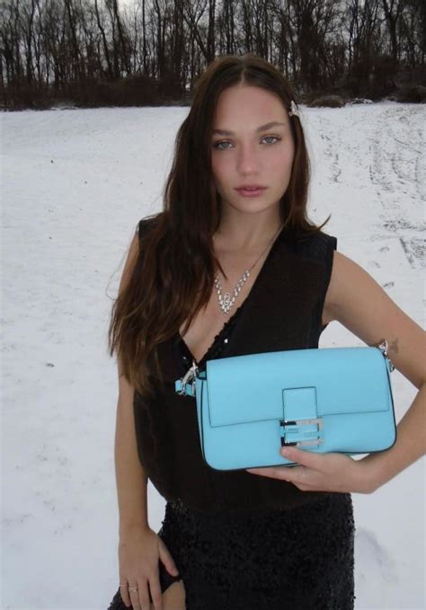 Maddie Ziegler - Tiffany x Fendi Bag 2023 • CelebMafia