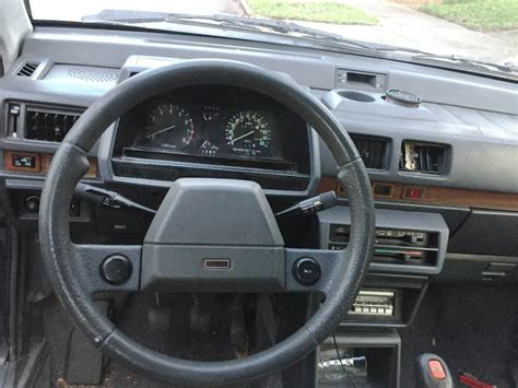 $2,700 4WD 5-Speed: 1986 Dodge Colt Vista