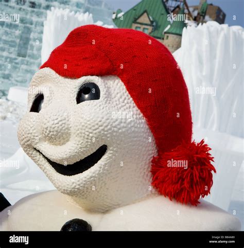 Quebec winter carnival bonhomme hi-res stock photography and images - Alamy