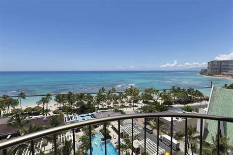 Book Waikiki Beach Marriott Resort & Spa in Honolulu | Hotels.com