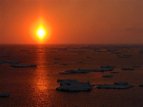 Arctic sunset by Splikk on DeviantArt