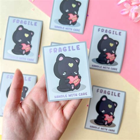 Fragile: Handle With Care Sticker (3") – Poroful