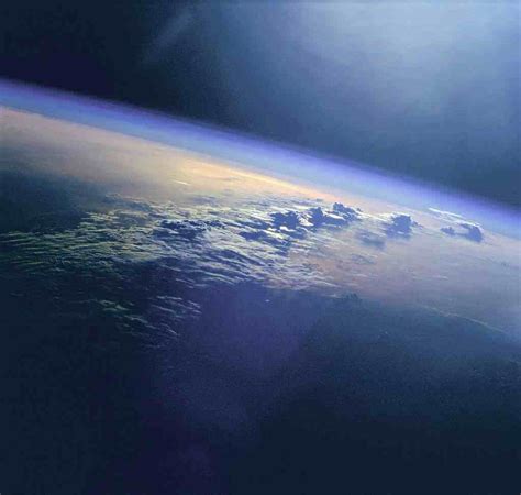 Delays for the Earth's Oxygen Atmosphere - Universe Today