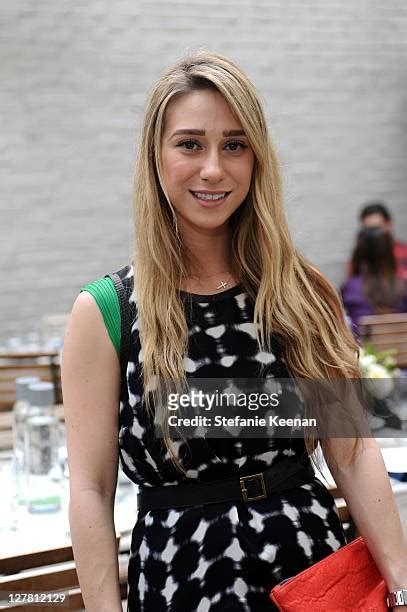 Ashley Avignone Photos and Premium High Res Pictures - Getty Images