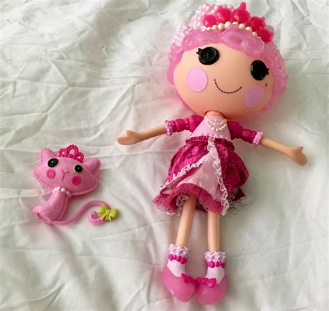 Review: Lalaloopsy Princess Jewel Sparkles Doll with Pet | Mama Geek