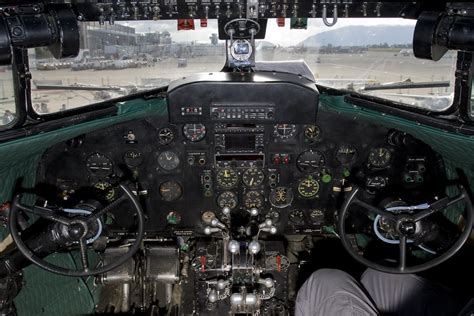 Douglas DC-2 Cockpit | Wonderful cockpit at Geneva Classics ...