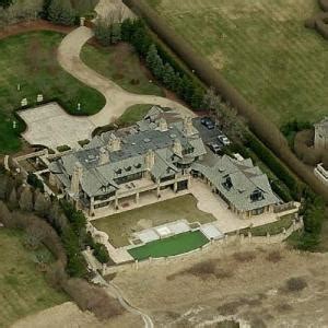 Howard Stern's House in Southampton, NY - Virtual Globetrotting