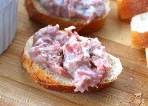 Pork Rillettes (Rillettes de Porc) - The Daring Gourmet