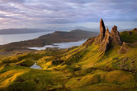 Old Man of Storr Sunrise, Isle of Skye, Scotland, UK. Stock Image - Image of countryside, dawn ...