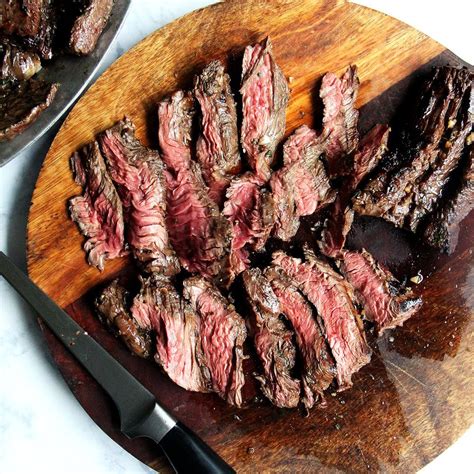 Simple Grilled Hanger Steak with Worcestershire, Garlic, and Thyme ...