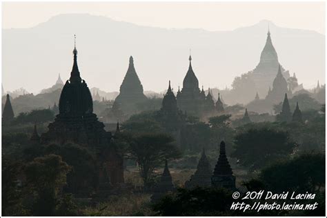 Travel Photo Gallery - Temples During Sunset, Bagan, Myanmar (Burma)