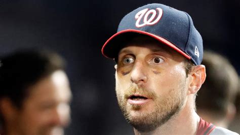 Washington Nationals player with two colored eyes | wusa9.com