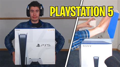 UNBOXING THE PLAYSTATION 5 - YouTube