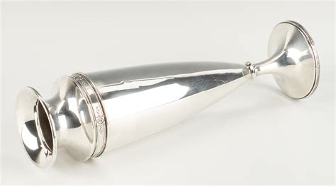 Lot 530: Meriden Sterling Silver Vase | Case Auctions