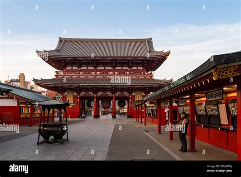 Sensoji Temple in Cherry blossom season, Tokyo, Japan, Asia Stock Photo ...