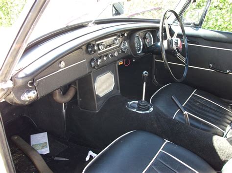 MGB Roadster 1966 Interior | The MG Owners' Club