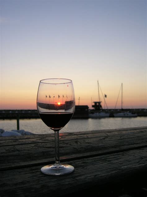 Free Images : beach, sea, sand, sunlight, morning, star, evening, red wine, wine glass, stemware ...