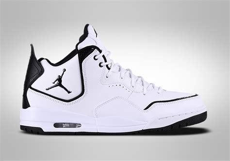 NIKE AIR JORDAN COURTSIDE 23 WHITE BLACK price €105.00 | Basketzone.net