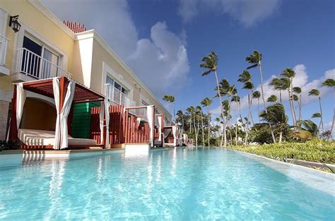 Grand Palladium Bavaro Suites Resort & Spa Rooms: Pictures & Reviews ...