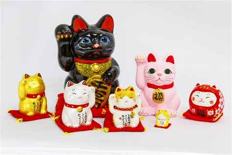 Black Maneki Neko Money Lucky Cat Chinese Japanese Statue - Cat Lovster