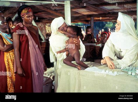 THE SINGING NUN (1966) DEBBIE REYNOLDS SNUN 001 Stock Photo - Alamy