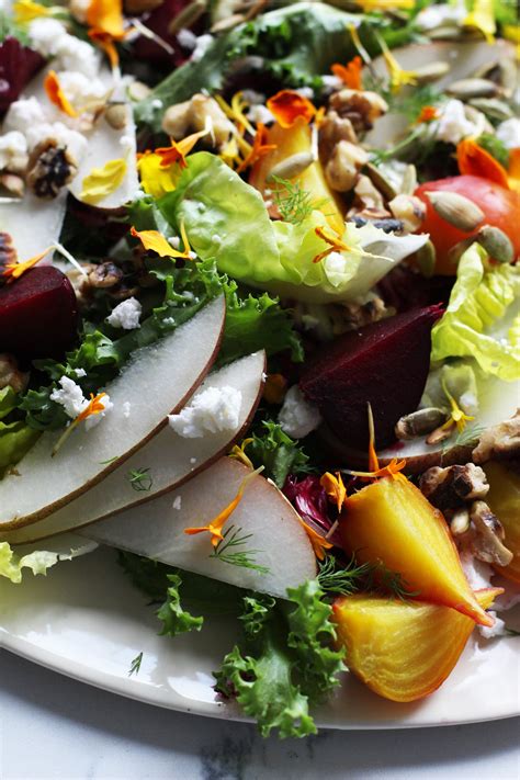 Roasted Beet and Pear Salad – HonestlyYUM