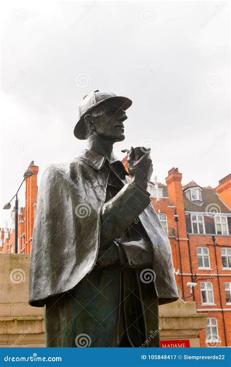 Statue of Sherlock Holmes editorial photography. Image of britaine ...