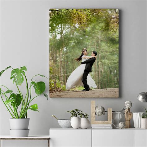 5 Ideas on Wedding Canvas Prints