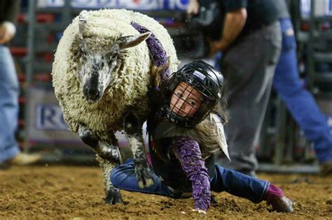 RodeoHouston opens gate for mutton bustin' entries - Houston Chronicle