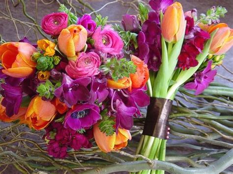 orange tulip wedding bouquet.jpg (1 comment)