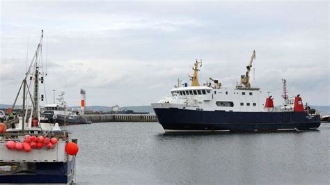 Replacement Orkney ferry fleet could cost £800m - council - BBC News