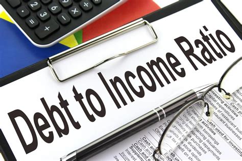 Debt to Income Ratio - Free of Charge Creative Commons Clipboard image