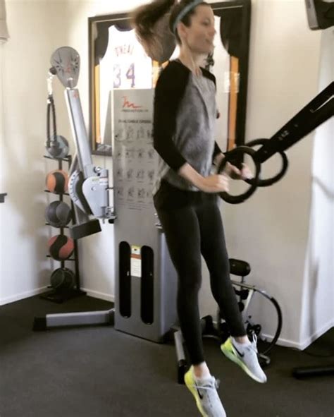 Jessica Biel’s impressive workout routine helps her stay strong and toned