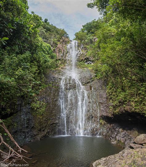 Wailua Falls | Road to Hana Sights and Attractions