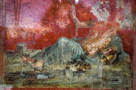 Pompeii - The outstanding frescoes and treasures of Moregine - Leisure Italy