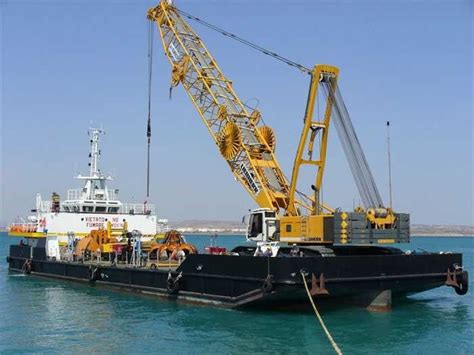 Multi-Purpose self-propelled work barge for sale in Italy