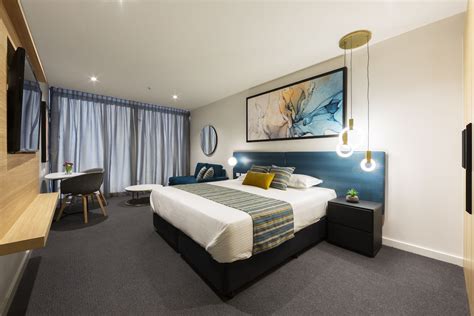 Mercure Canberra Belconnen | YONDA