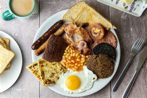 What is a Full Scottish Breakfast? And How to Make The Best One ...