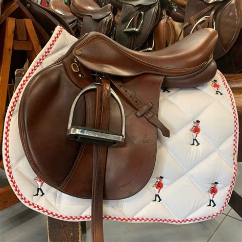 Close Contact Saddles | Snooty Fox Atlanta Consignment