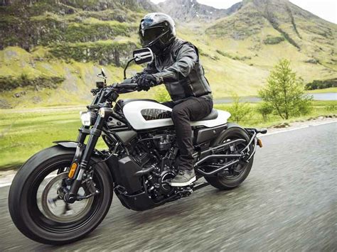 2021 Harley-Davidson Sportster S First Look - Cycle News