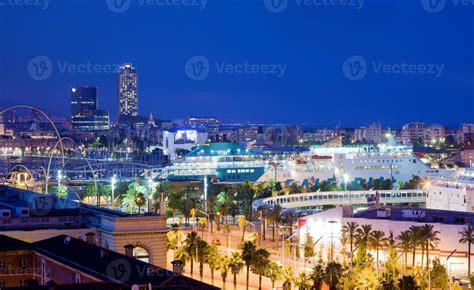 Barcelona, Spain skyline at night 7792611 Stock Photo at Vecteezy